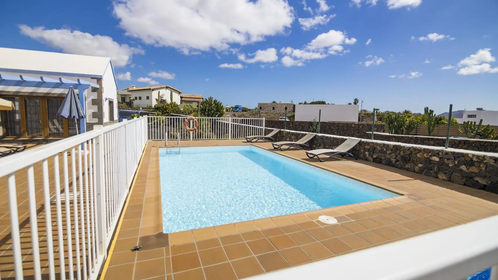 Villas & Apartamentos Tao Mazo Lajares 0*,  Spanien